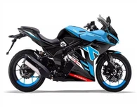 Đua xe mô tô phân khối lớn 400CC